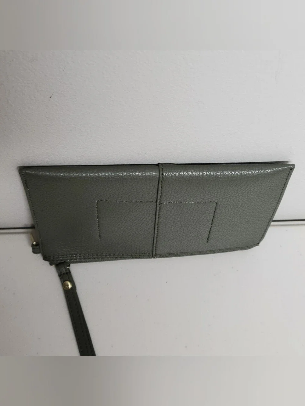 Hobo NWOT Vida Small Pouch Micro Pebbed Leather Wristlet.